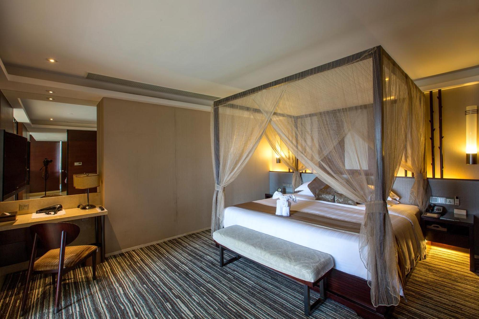 Mission Hills Resort Haikou Haikou  Room photo