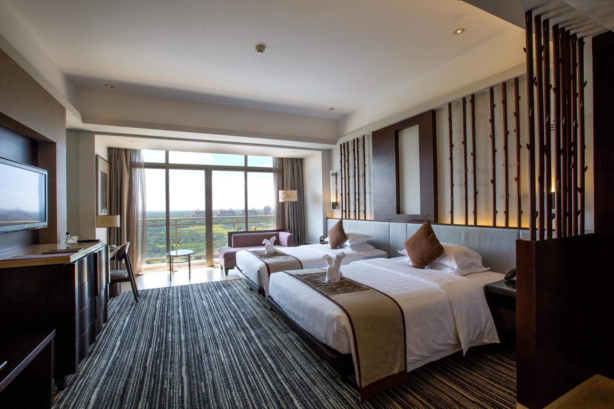 Mission Hills Resort Haikou Haikou  Room photo