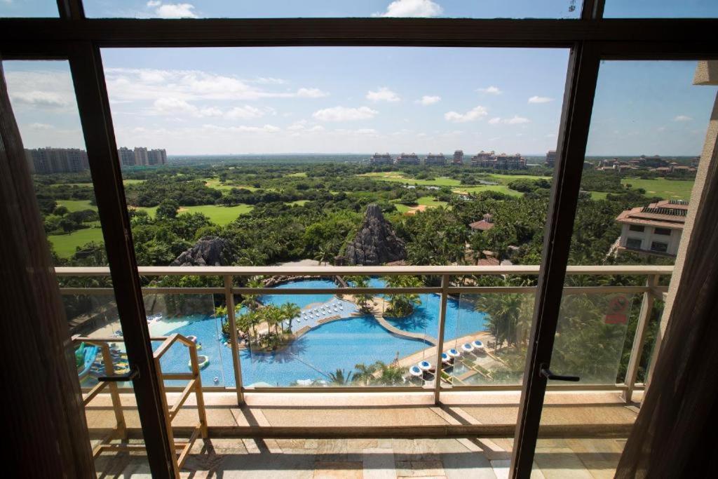 Mission Hills Resort Haikou Haikou  Exterior photo
